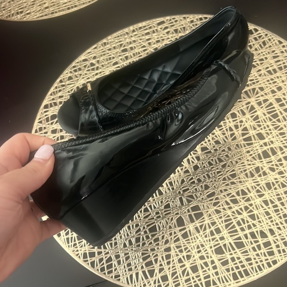 Cole Haan leather peep toes wedges - Picture 3 of 4